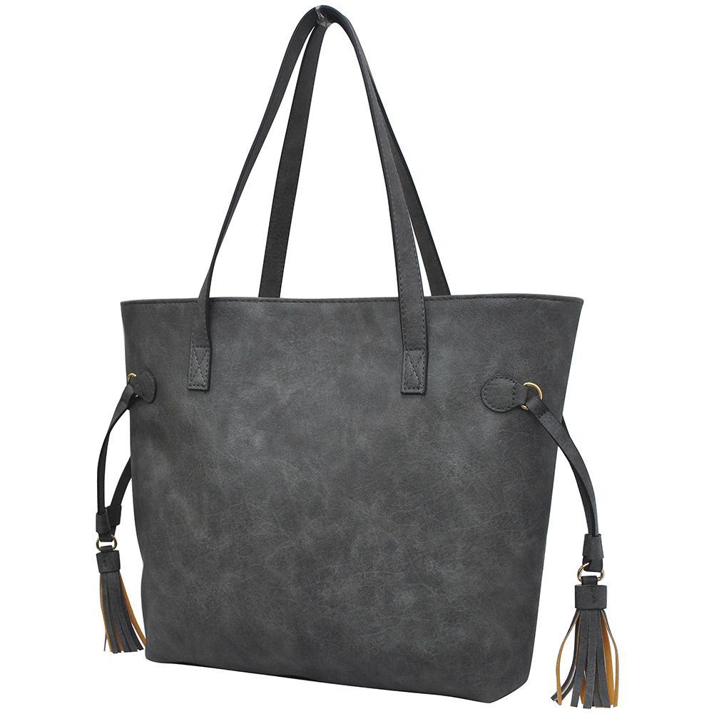 no leather handbags, isabelle vegan handbags, black faux leather purse, synthetic leather bag, best non leather bags, non leather tote, vegan leather bags, vegan handbags, vegan purses, faux leather handbags, vegan bags, vegan leather handbags, vegan leather purse, non leather handbags