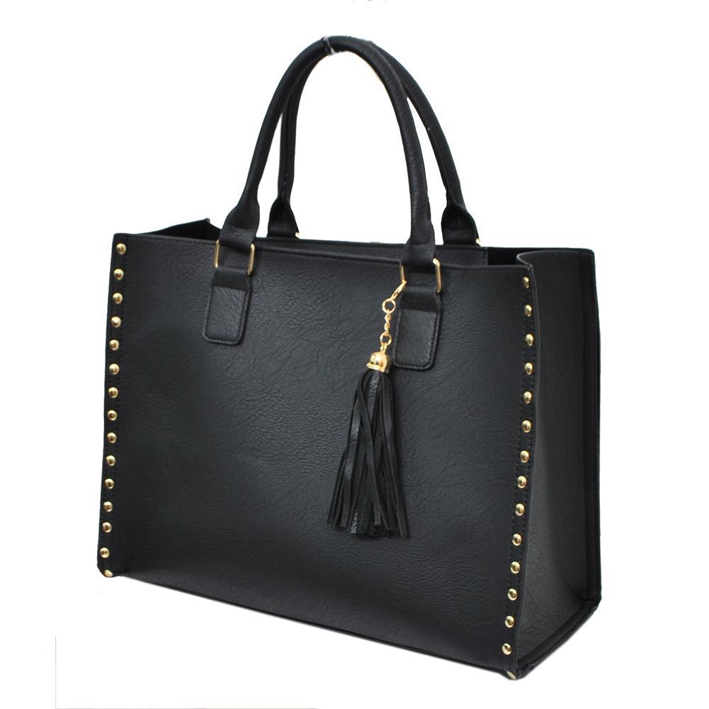 best vegan designer handbags, white faux leather clutch bag, small faux leather crossbody bag, vegan leather products, cruelty free designer handbags, black pleather purse, vegetarian leather bags, small vegan purse, quilted faux leather purse, non leather briefcase